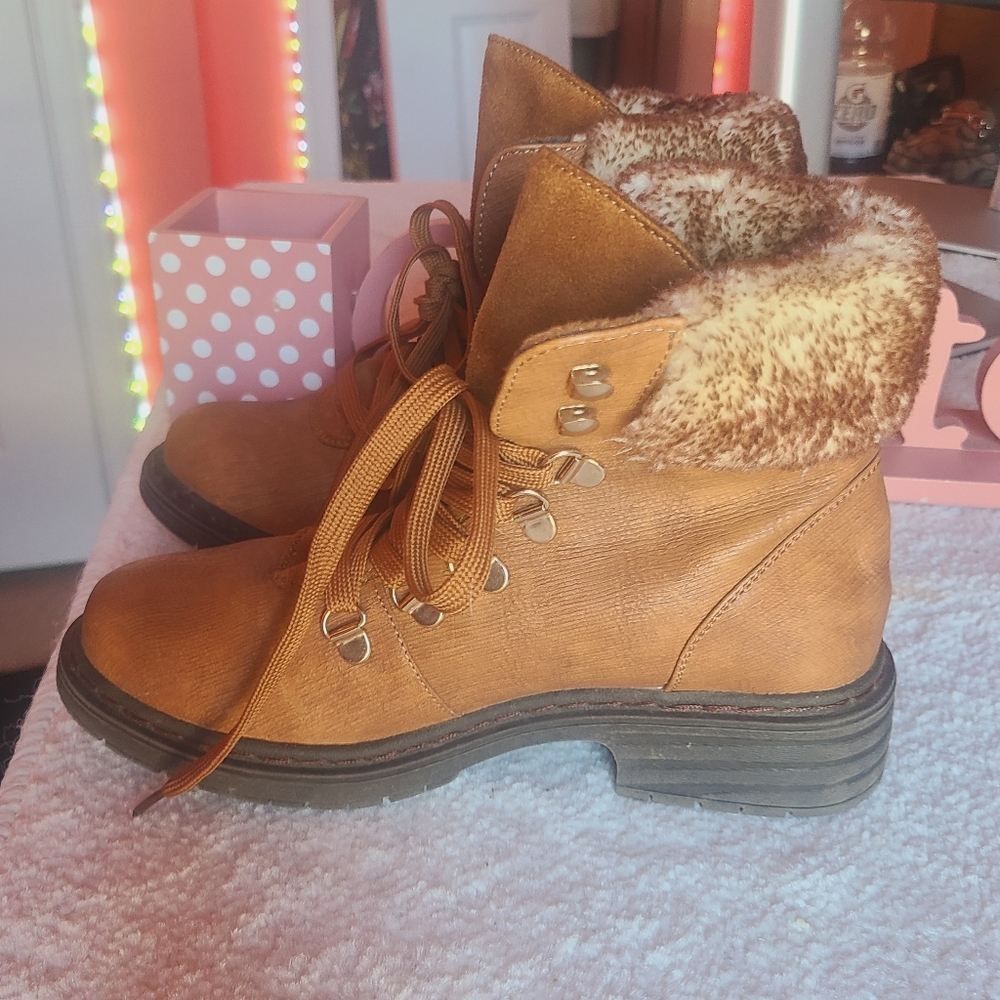 Wanted fur boots